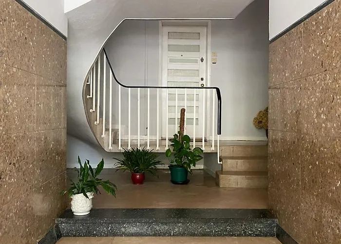 Convenient 3-bedroom Next To Bom Sucesso Apartment Porto