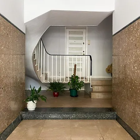 Convenient 3-bedroom Next To Bom Sucesso Lejlighed Porto