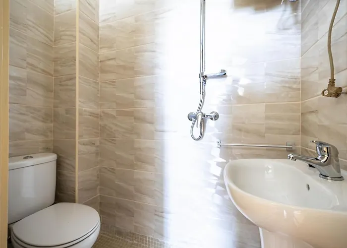 Daire Convenient 3-bedroom Next To Bom Sucesso Porto